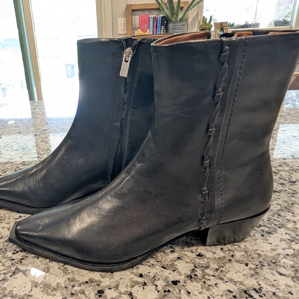 Lucky Brand Sleek Black Heeled Boots